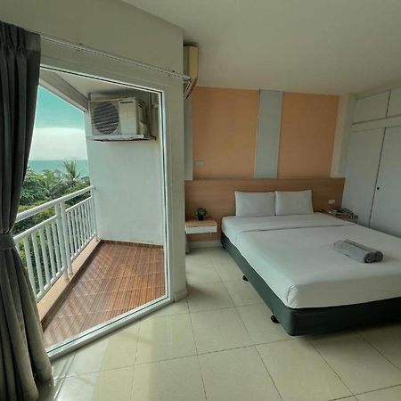 Nana Chat Bangsaen Hotel Si Racha Zewnętrze zdjęcie