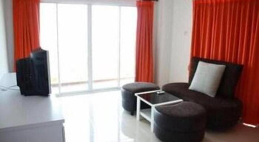 Nana Chat Bangsaen Hotel Si Racha Zewnętrze zdjęcie